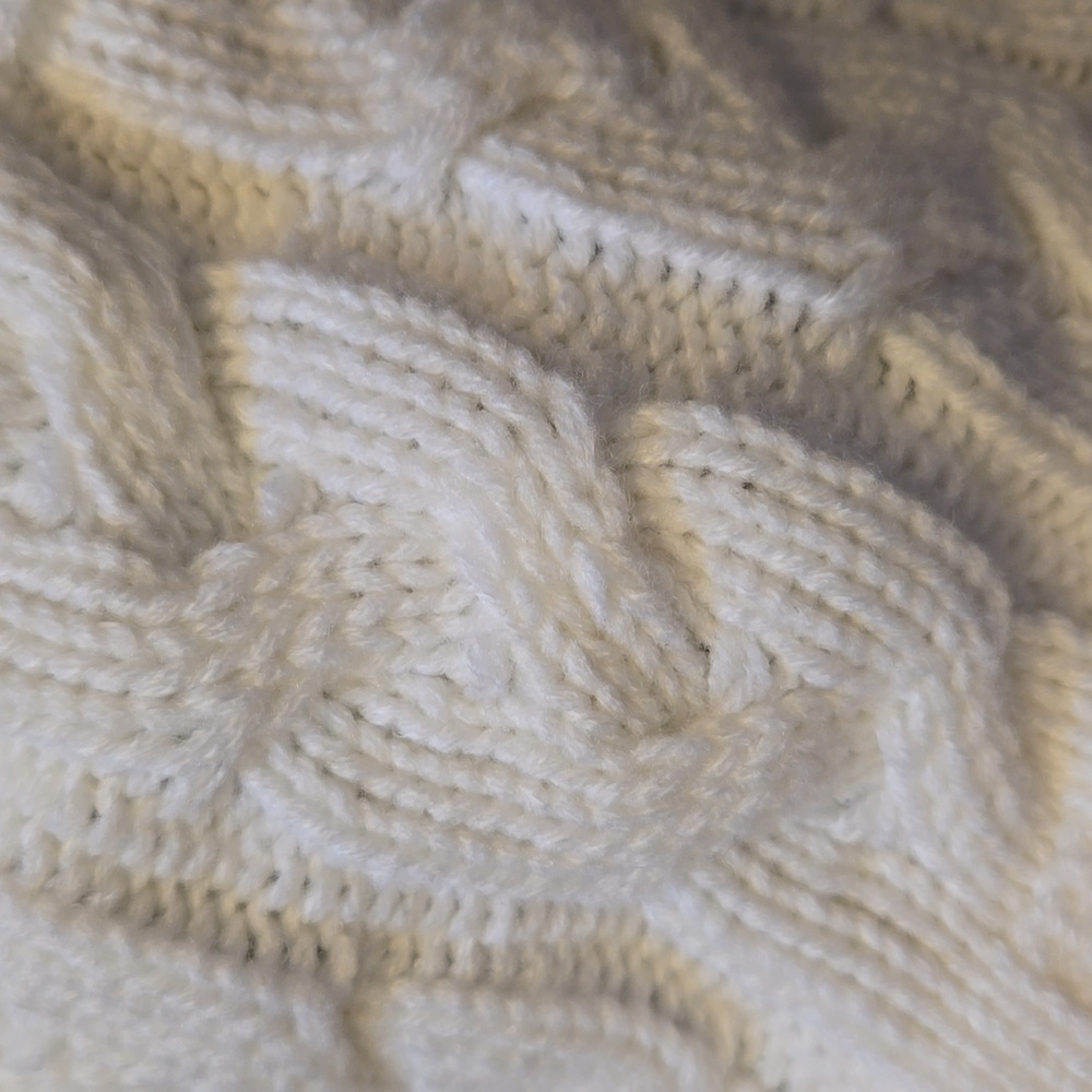Adidas Cable Knit Mini Visor Beanie - Picture 4 of 8
